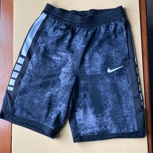 Boy’s XL Nike shorts